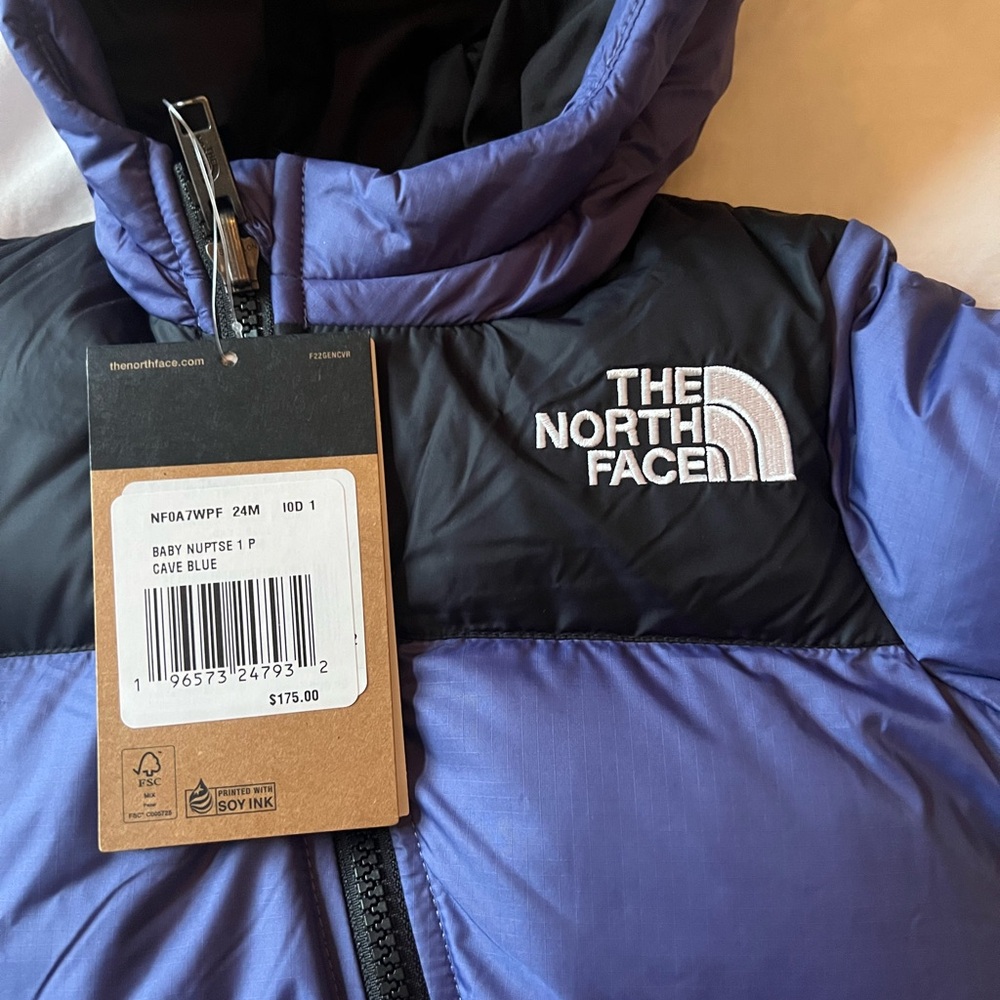 The North Face Cave Blue and black suit
